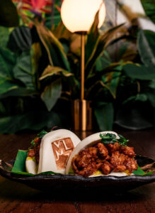 Tips To Master The Etiquette Of High End Dining Environments